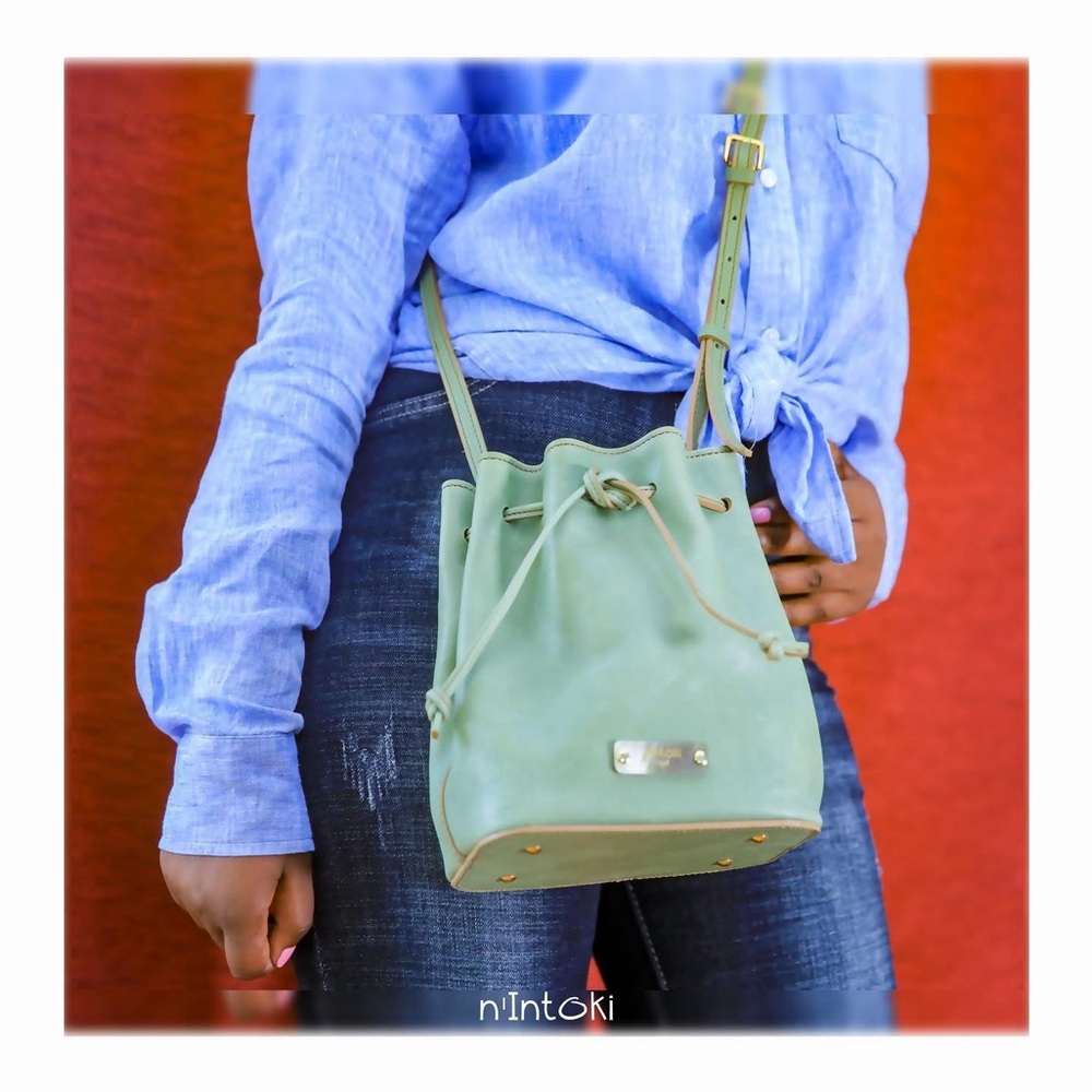 n'Intoki Y2K Handmade Mint Green Leather Drawstring Mini Bucket Bag Crossbody